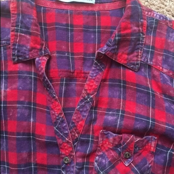 Maurice’s Flannel Top - Picture 3 of 7
